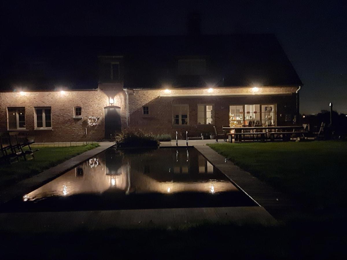 B & B Victors Hof, Met Zwemvijver In Landelijke Setting Lievegem Exterior photo